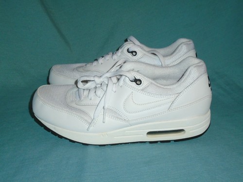 NICE Nike Air Max 1 Essential White Black - 537383-125 Mens 9.5 EURO 43  USED | eBay