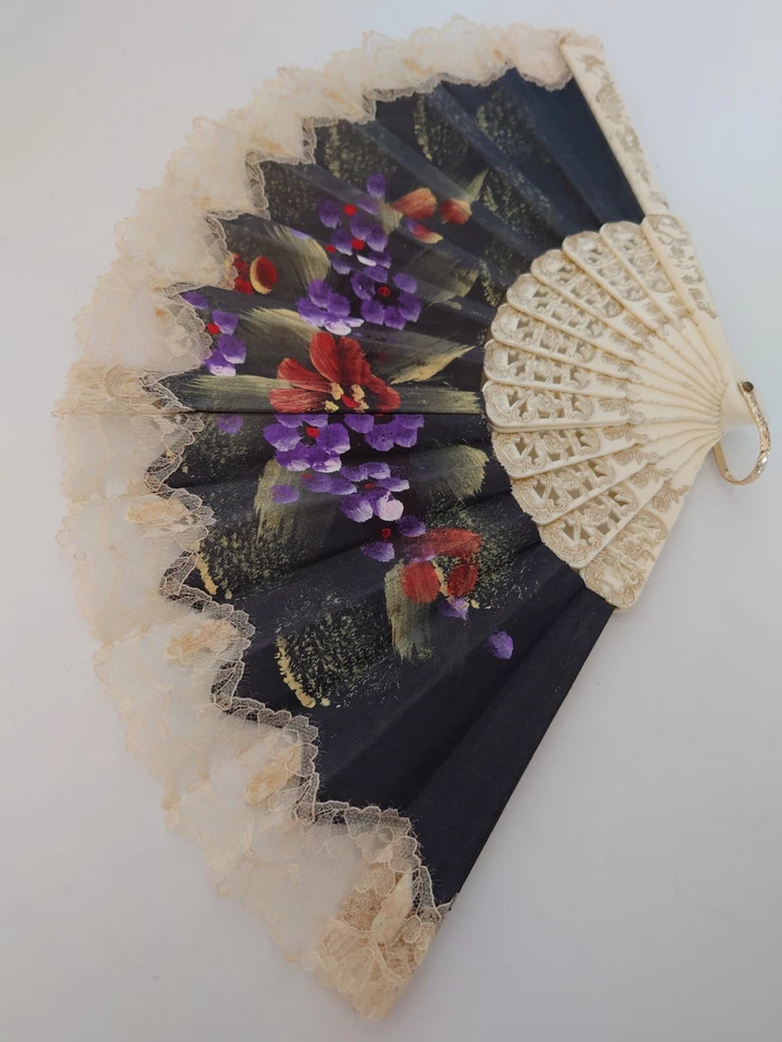 Abanico de Mano Giner Vintage con Encaje y Diseño Floral - En Caja Original Foto 2 de 4