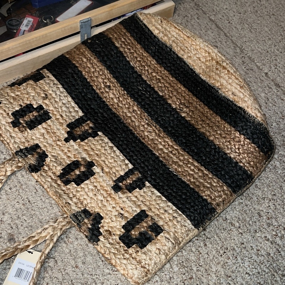 MAGID Straw Bag for Women Retro Beach Bag Tote Bag Woven Rope Handle