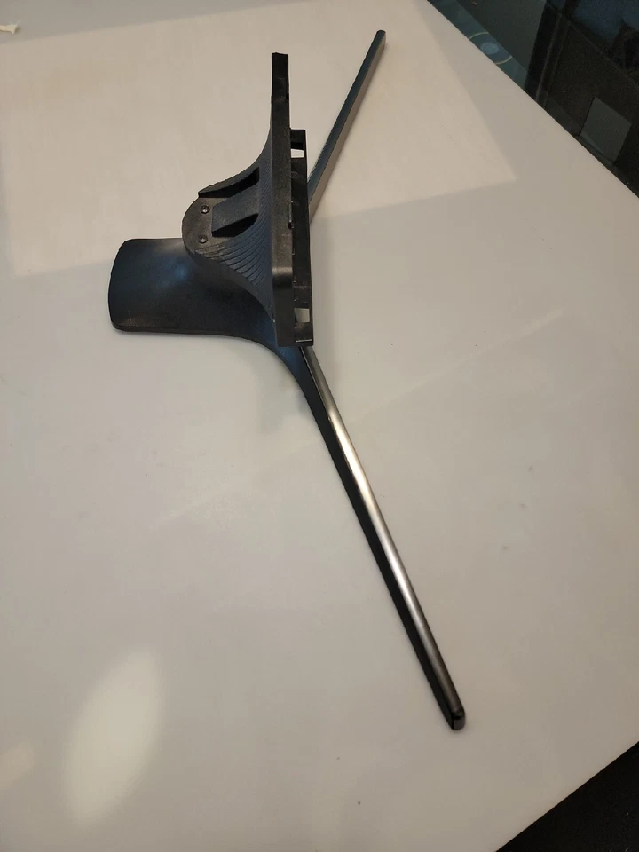 BASE SAMSUNG UN55MU6350 Sin Tornillos Foto 3 de 4