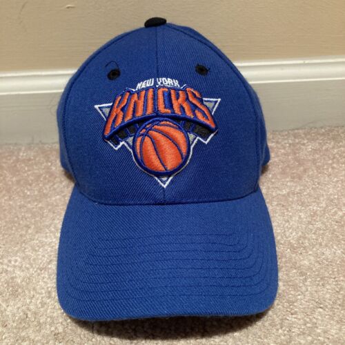New York Knicks Puma Acrylic/Wool Hat Snapback Adjustable EUC Over 20 Years Old - Picture 1 of 9