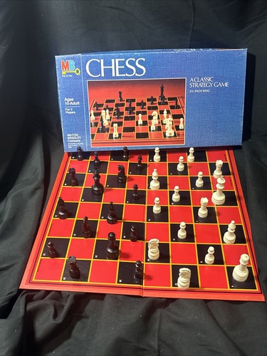 Milton Bradley Chess Set 1982 Complete - Picture 12 of 12