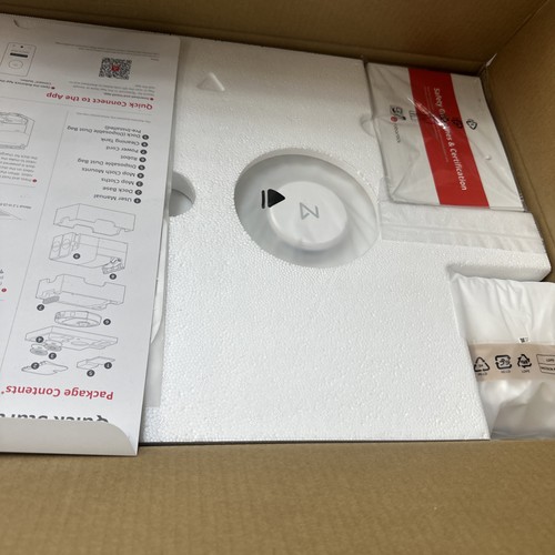 Roborock Qrevo Pro Robot Vacuum and Mop with FlexiArm Edge Mopping - Picture 3 of 4