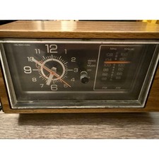 Vintage GE Model 7-4553C Table top radio -1980's -WORKS/TESTED