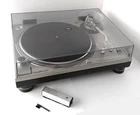 Technics SL-1200MK5, Shure WHLB, Hunt E.D.A Mark record brush, needle brush