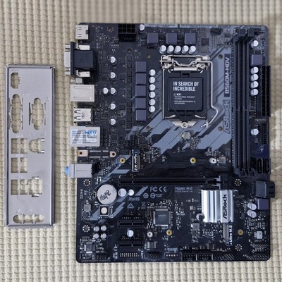 Asrock B560M-HDV : LGA1200 B560 mATX DDR4 + IO-Shield. Verified Working