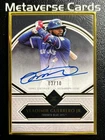 2025 Topps Definitive Baseball Gold Framed Auto Gold Vladimir Guerrero Jr 03/10
