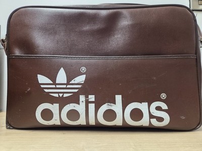Vintage Adidas Messenger Umhängetasche Braun. Reparaturbedürftig