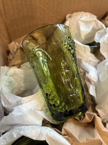 Indiana Colony Vintage Harvest Grape Drinking Glass Tumblers Green, Set of 8