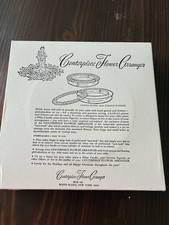 Vintage Plastic Centerpiece Flower Arranger Floral Frog In Original Box