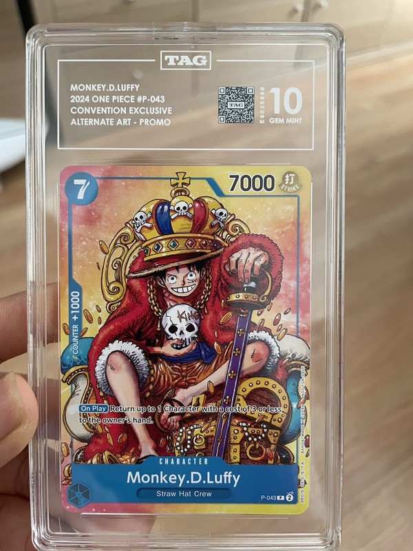 One Piece Monkey D Luffy P-043 Convention Promo Alt Art TAG 10 Gem Mint