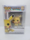 Funko Pop! Pokémon: Pikachu #353 (Pearlescent) - Pokémon Center Exclusive