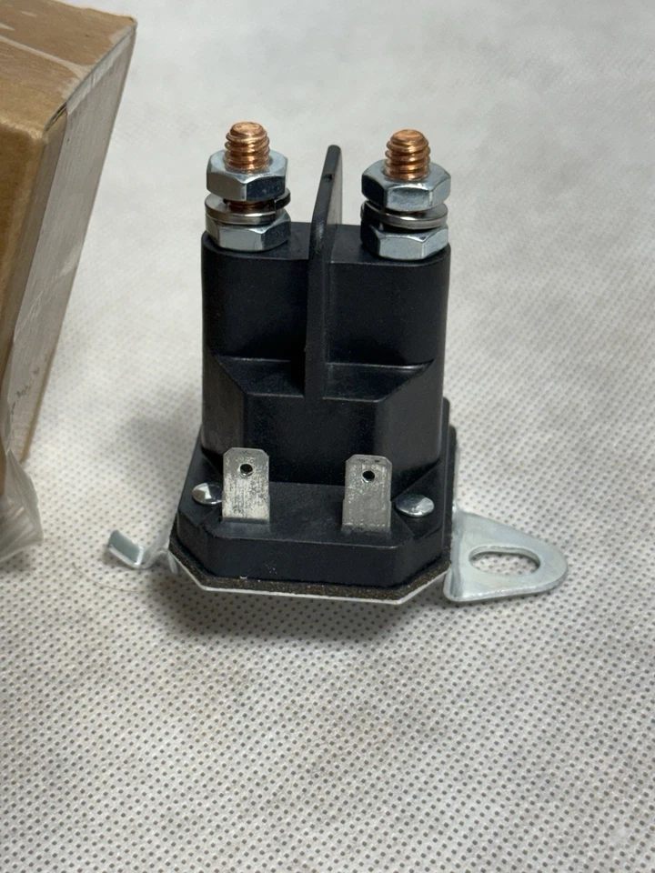 Solenoide de arranque 12V 435-235 582042802 Ariens  Foto 4 de 4