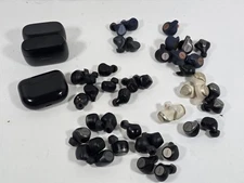 Jabra Elite Wireless Earbuds And Cases Lot - Not Working For Parts