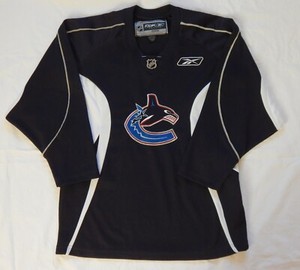 CCM REEBOK Vancouver Canucks NHL JERSEY SZ Youth XL or ...