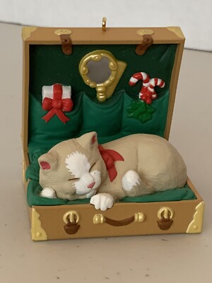 VINTAGE 1997 HALLMARK KEEPSAKE CHRISTMAS ORNAMENT  display picture 1