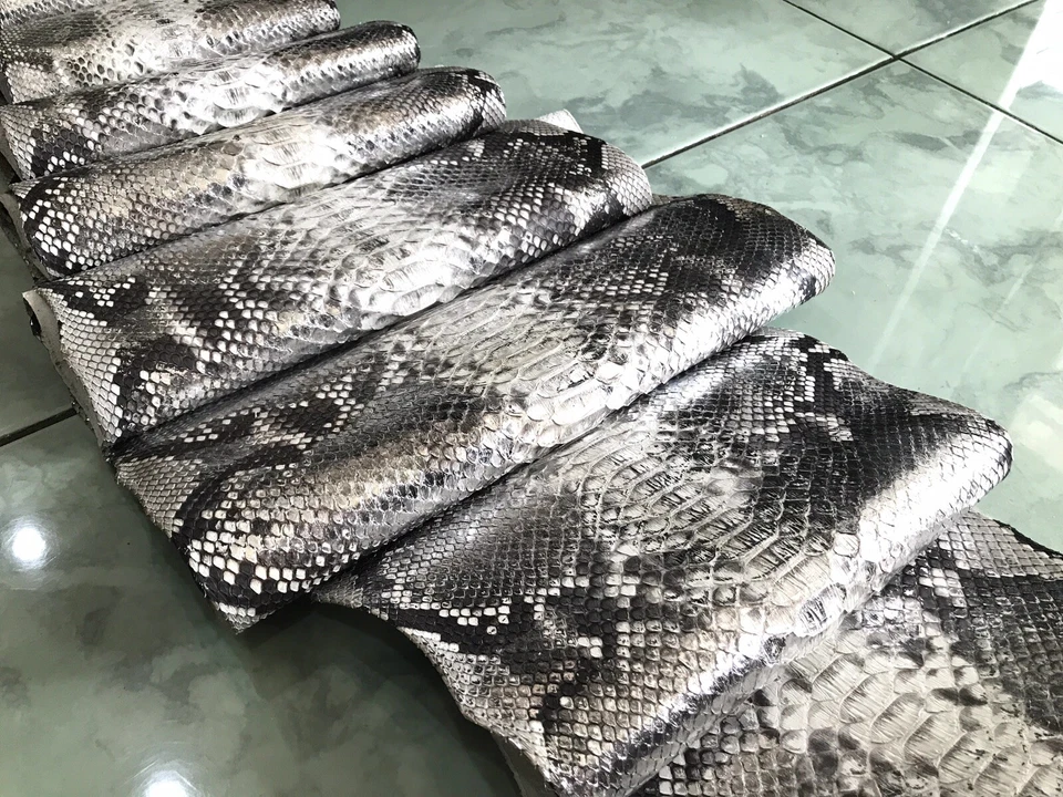 Genuine Python Leather, Exotic Snake Skin,Silver SnakeSkin,Silver Python Leather - Image 2 of 4