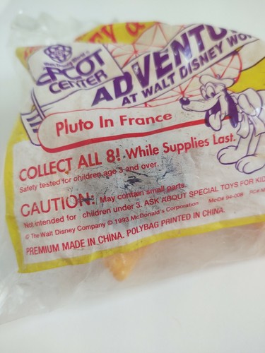 1993 Mickey & Friends Adventure Pluto in France Figure McDonalds Happy Meal Toy - Picture 6 of 9