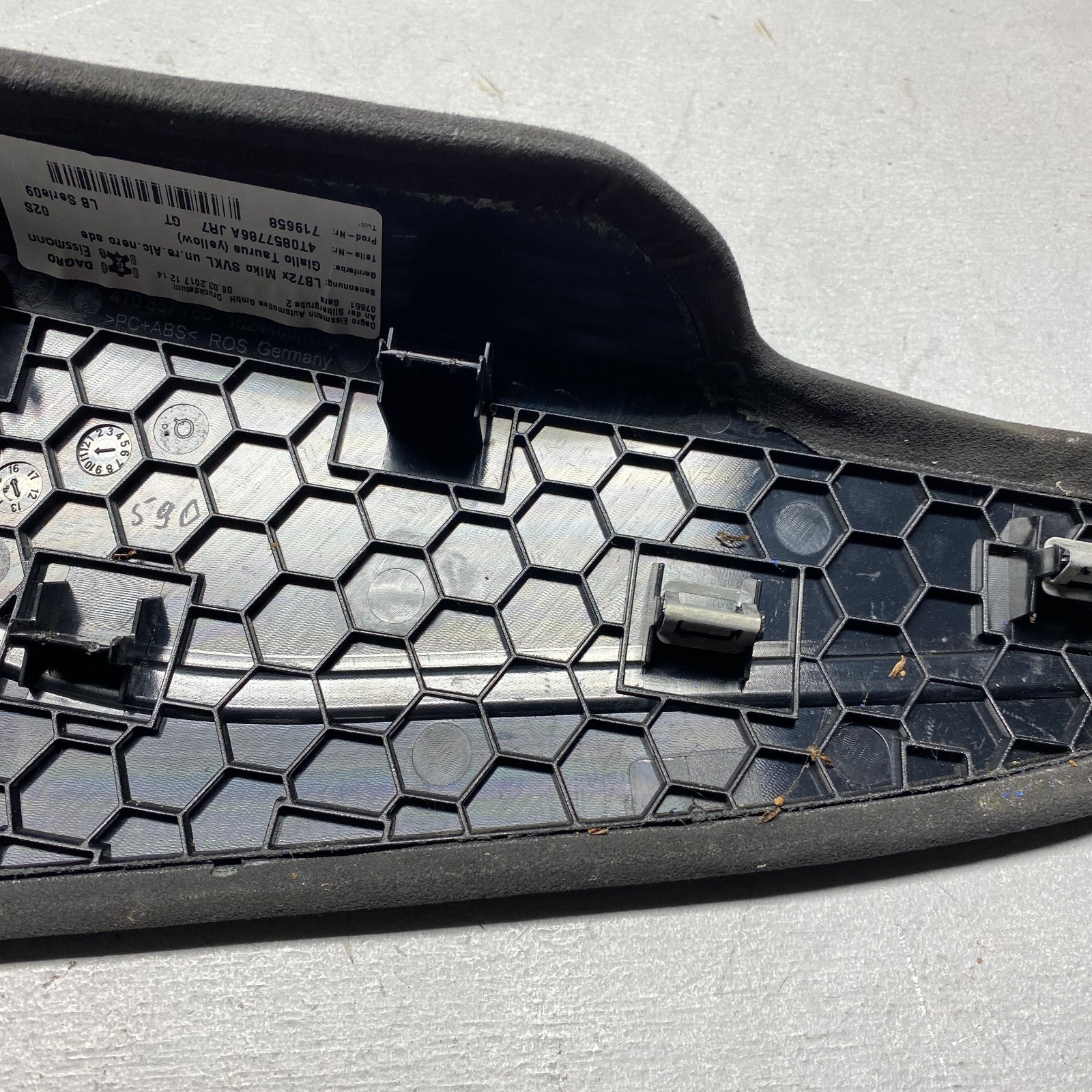 2018 Lamborghini Huracan Spyder Right Console Trim Giallo Taurus 4T0857786A