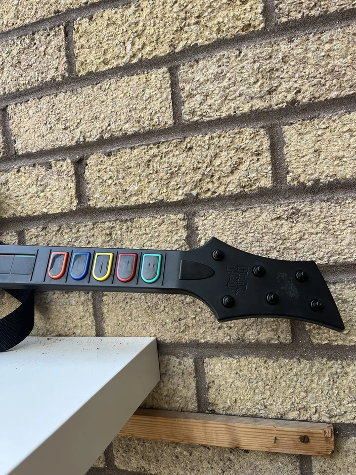 PS3 Guitar Hero Wireless Sunburst Red Octane Guitar Controller No Dongle - Image 2 of 4