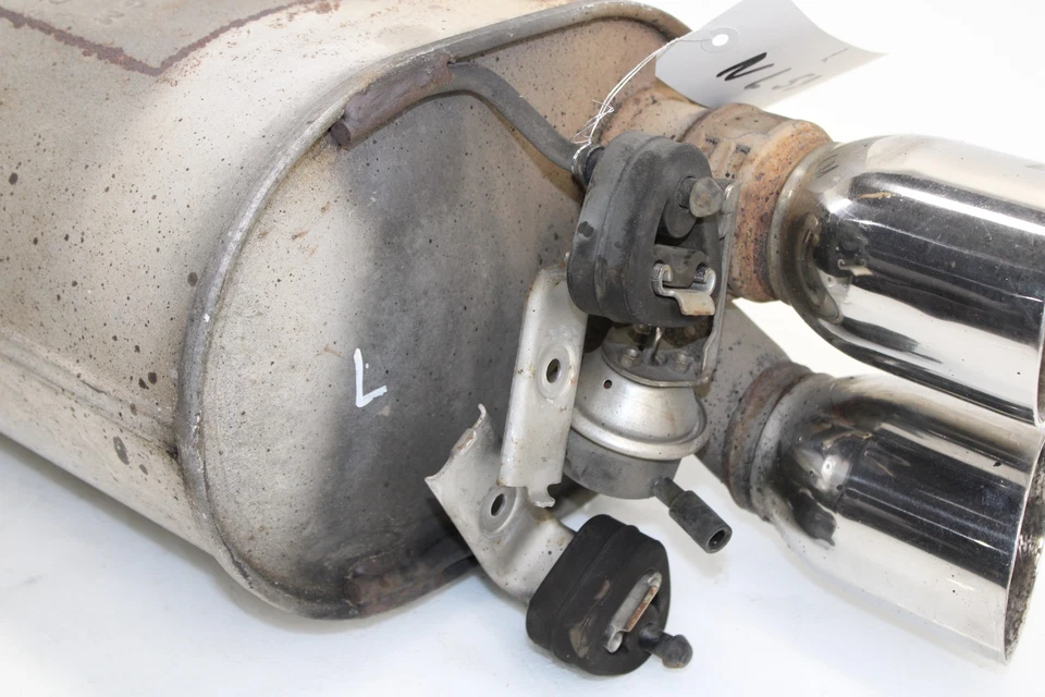 2006-2008 Chevrolet Corvette Z06 Left Dual Tip Exhaust Muffler OEM NL59 - Image 3 of 4