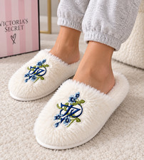 Victoria s Secret PINK Floral Embroidery Faux Fur Slippers White Women s M NWT
