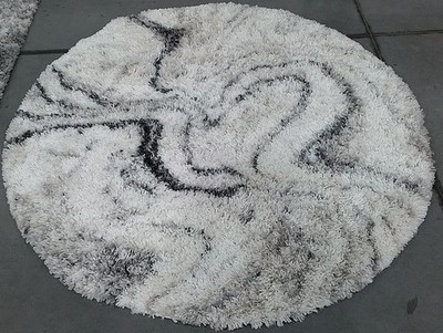 IVORY / GREY 5'-3'' x 5'-3'' Flaw in Rug, Reduced Price 1172787121 FNT848A-5R