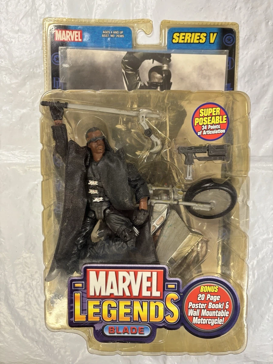 ToyBiz Blade Marvel Universe Comic Book Heroes Action Figures for
