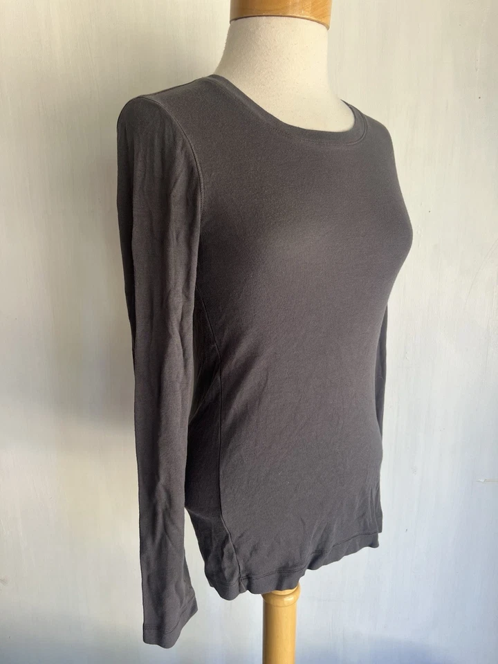 SPLENDID (2021) Women’s Pima Cotton/Modal Charcoal Gray Top T-Shirt Size Medium - Image 3 of 4