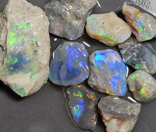 Australian Lightning Ridge NSW opal rough parcel 22 cts blue green yellow 10 pcs