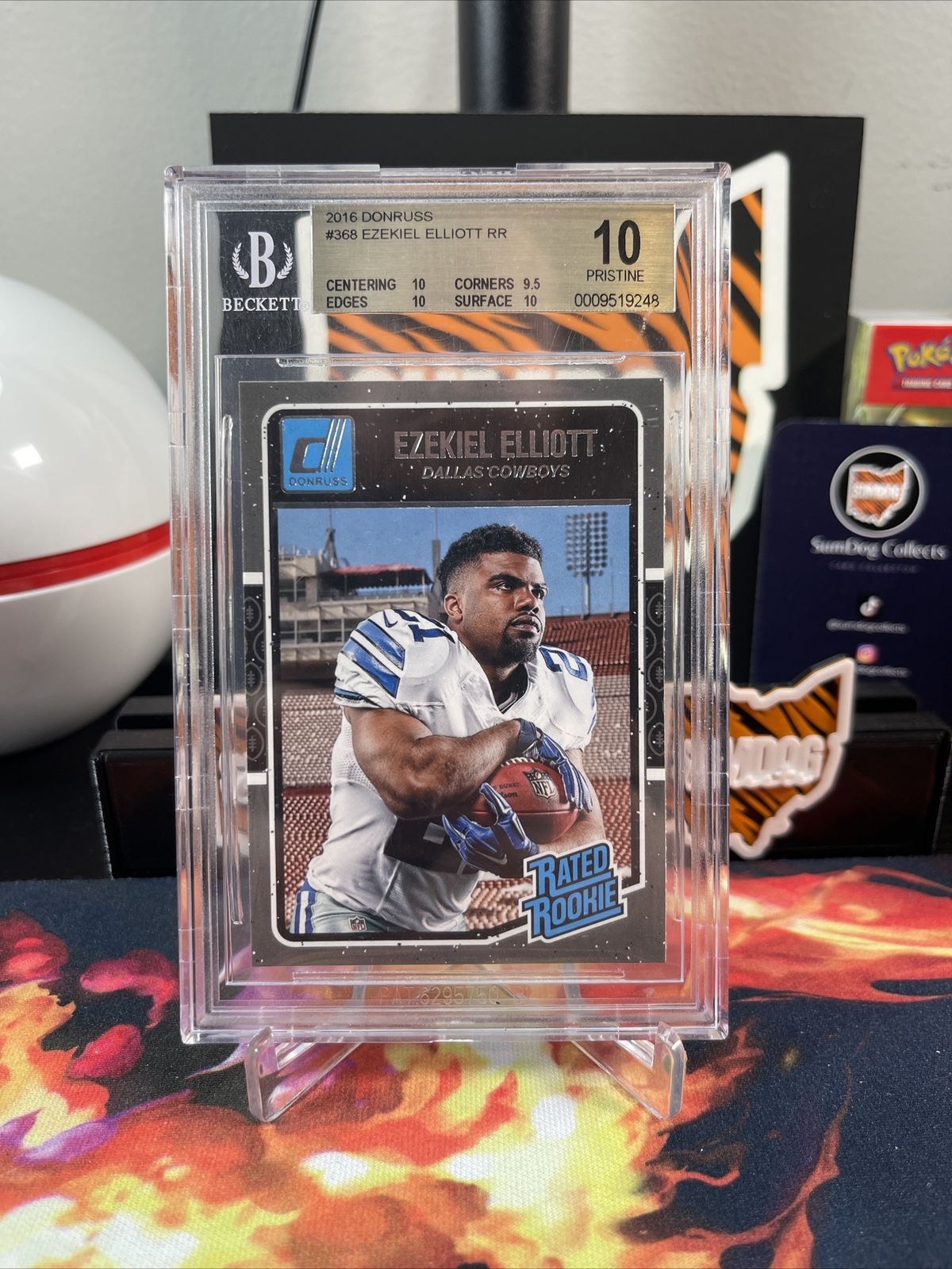 Ezekiel Elliott Panini Donruss Signature Series #264 Jersey Signature-Holo Silver