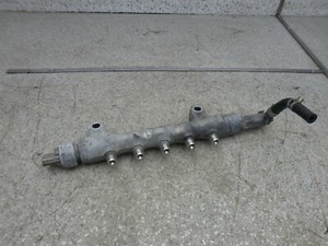 Einspritzleiste Rail 138Tkm Subaru Legacy BM BR 2.0D 11.1555.081