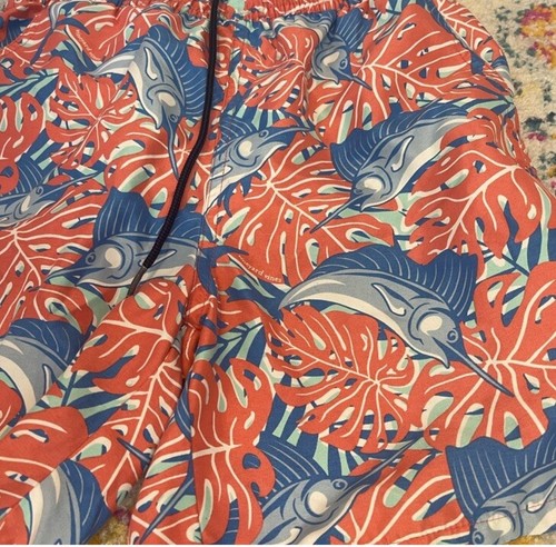Vineyard Vines Boys Chappy Swim Trunks Marlin Size S EUC - Picture 8 of 9