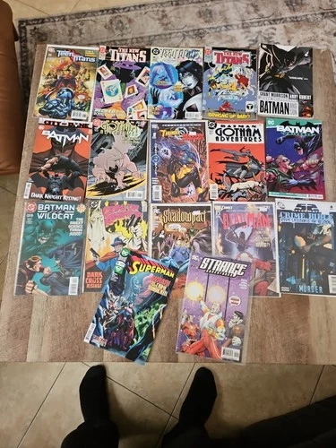 Dc Comics Lot Of 17 Batman Teen Titan Superman Rare Vintage