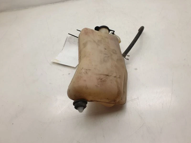 01-07 MONTAJE DEPÓSITO REFRIGERANTE RADIADOR TOYOTA SEQUOIA 4.7L 8CYL Foto 4 de 4