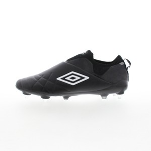 black umbro boots