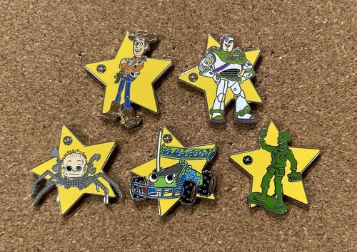 2020 Disney’s Pixar: Toy Story Hidden Disney Pin Set ~ Full set of 5! - Bild 1 von 2
