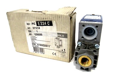 NEW TELEMECANIQUE XML A160D2S11 PRESSURE SWITCH XMLA160D2S11
