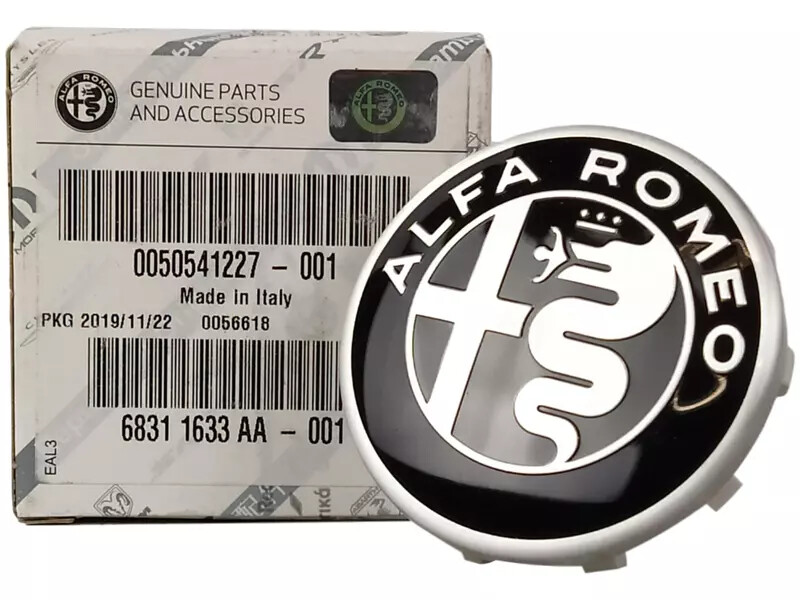 Original Black Hub Cap Emblem Alfa Romeo Giulia Stelvio Giulietta MY16