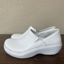 Timberland Shoes Womens 6 White Leather Renova Professional Slip On Nurse Clog