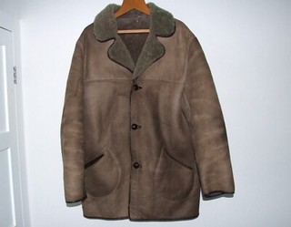 Mens Sheepskin Coat Vintage 44"