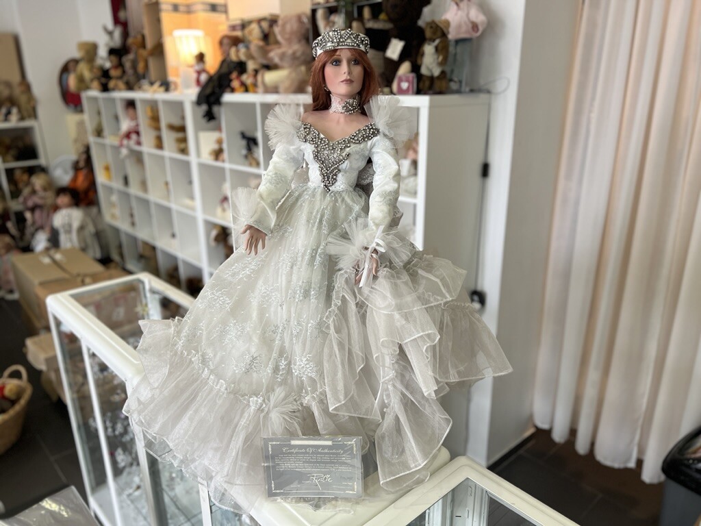 Rustie Artistic Doll Porcelain Doll 33 1/2in Top Condition