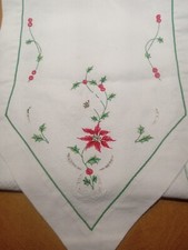 Vintage Christmas Table Runner 65" Embroidered Poinsettia Red Green Holiday