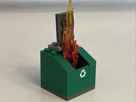 LEGO CITY: Fire Motorcycle (60000) - 100% Complete