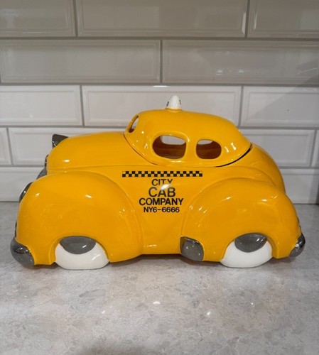 VINTAGE - Jamestown Taxicab Cookie Jar - JAPAN - EXCELLENT CONDITION!