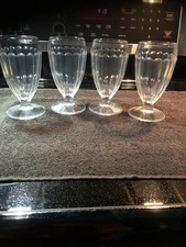 4 Vintage Milkshake Sundae Ice Cream Float Retro Soda Fountain Glasses 6.25"