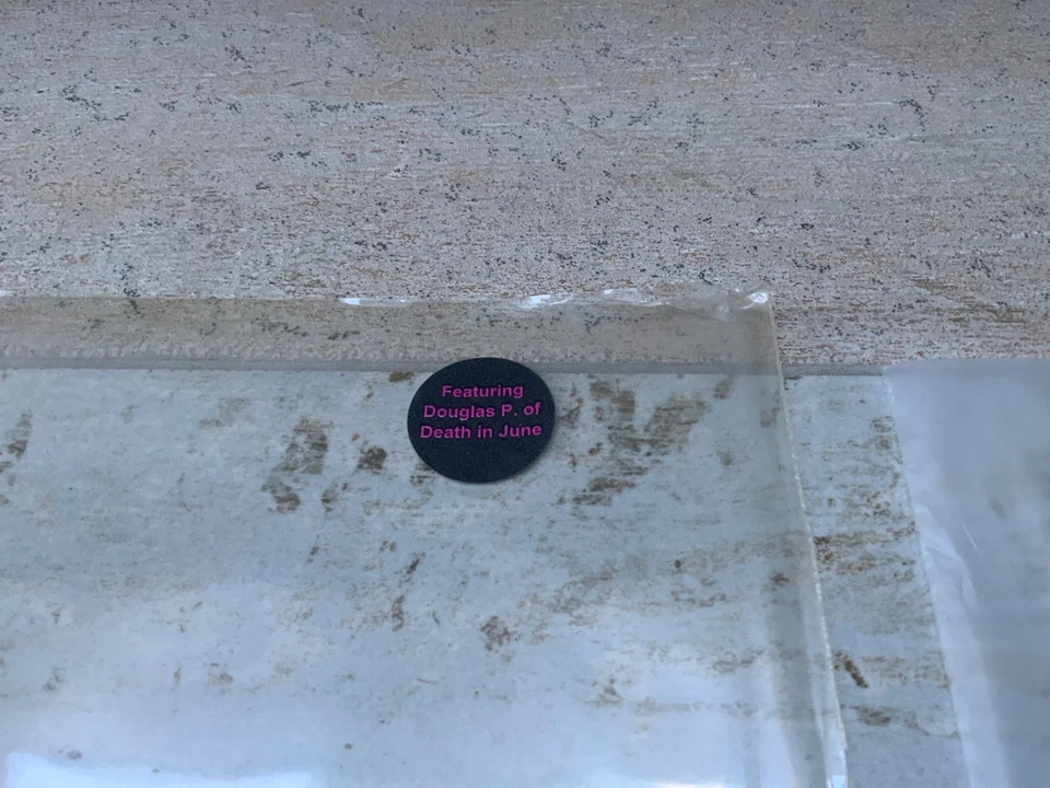 DEATH IN JUNE Thomas Nola Et Son Orchestre The Doctor Violet 2x Vinyl LTD Signed - Image 3 of 4