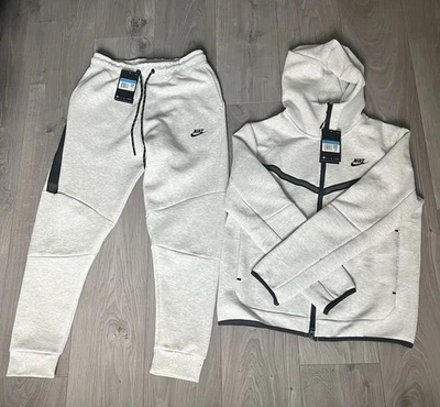 nike tech fleece New With Ticket Taille M 165-175 - Photo 1/4