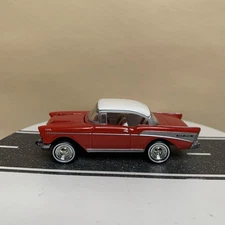 Matchbox Collectibles Motor Trend 1957 Chevy Bel Air Hardtop Red/White 1:64 NM