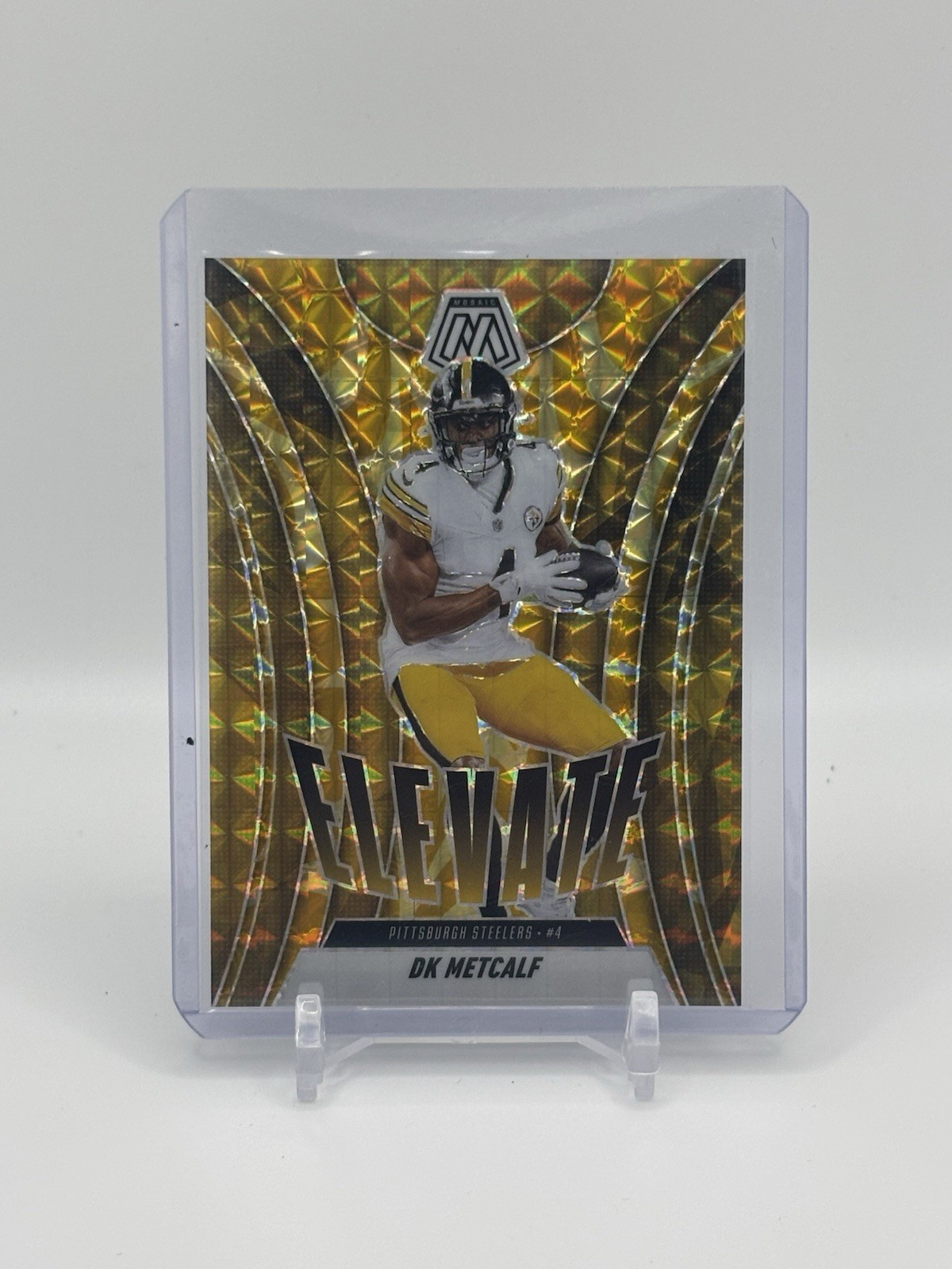 2025 Panini Mosaic Elevate DK Metcalf #20 Reactive Yellow BOOKEND 89/89